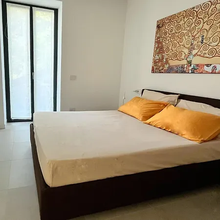 Apartment Il Porticciolo Lezzeno