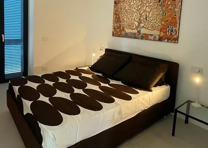 Il Porticciolo * Лезено