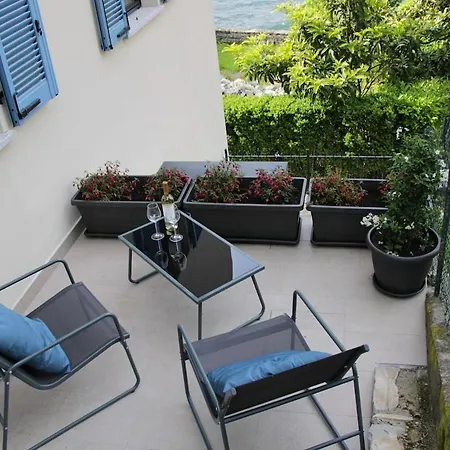 Il Porticciolo Lezzeno